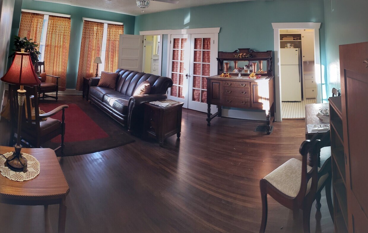 Foto principal - 1428 West Dean Avenue, Unit 1 - 1 Bed, 1 Bath