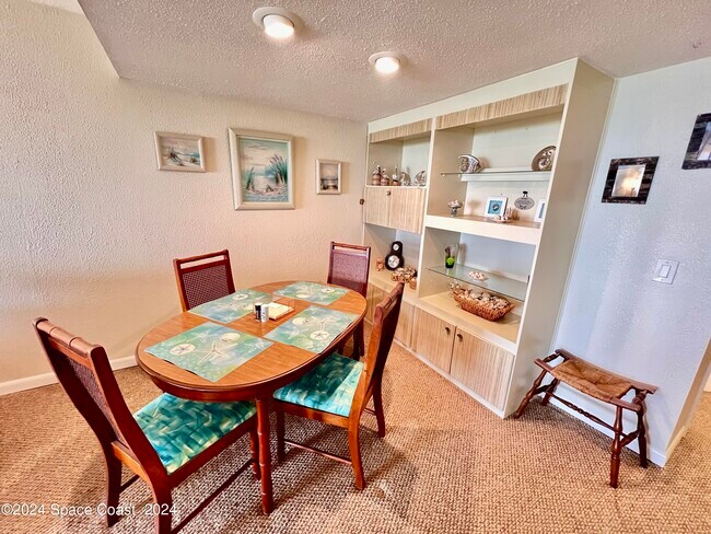 Foto del edificio - 4600 Ocean Beach Blvd