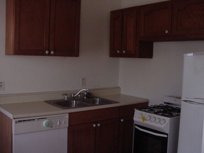 Cocina - 214 19th St N
