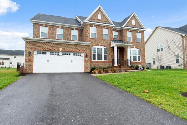 Building Photo - 13903 Hebron Ln
