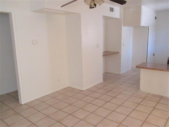 Building Photo - 43611 E. Florida Ave. #2