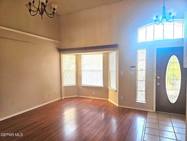 Foto del edificio - 12604 Sun Terrace Ave