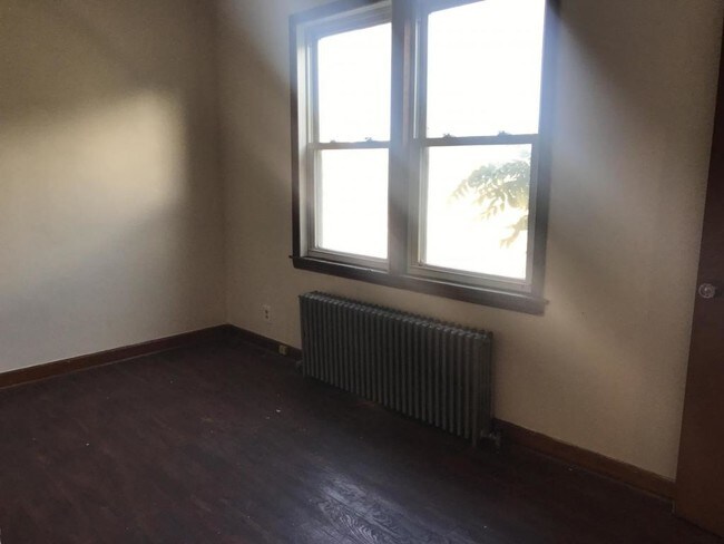 Building Photo - 1903 E Columbus Dr, Unit 2