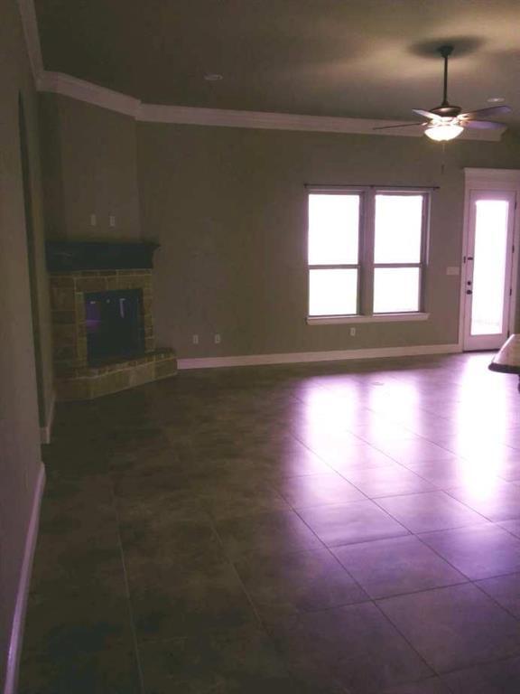 Foto del edificio - 237 Jacinth Ln