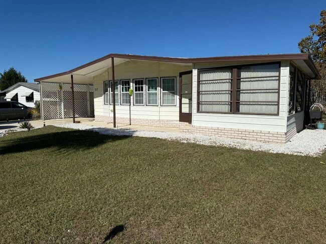 Building Photo - 717 Royal Palm Ave