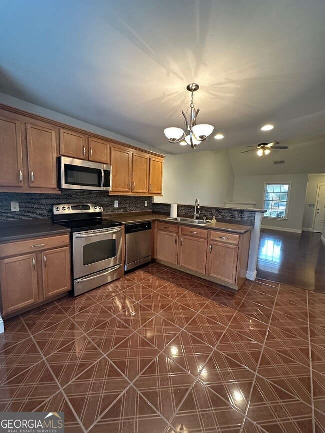 Foto del edificio - 508 Jaclyn Cir