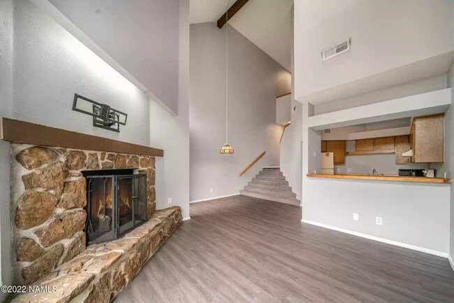 Building Photo - 2346 N Whispering Pines Way