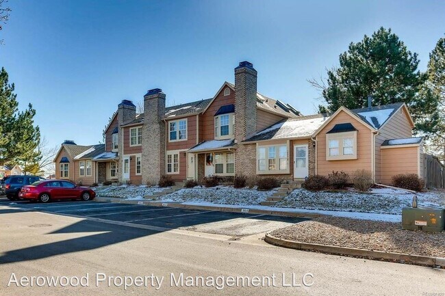 Building Photo - 16996 E Piedmont Dr