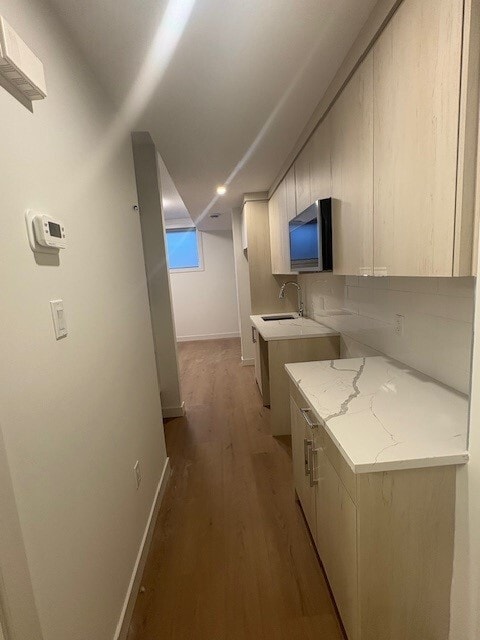 Building Photo - One Bed One Bath Basement Unit