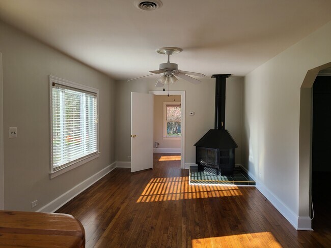 Foto del edificio - 2501 Thorne St