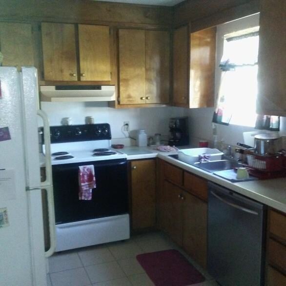 Interior Photo - Stewart St Apartments
