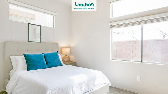 Foto del edificio - 4050 W Aerie Dr