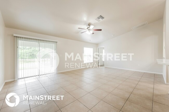 Building Photo - 329 Lubdel Ave S