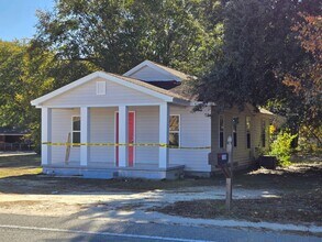 Building Photo - 1150 Ramblin Rd