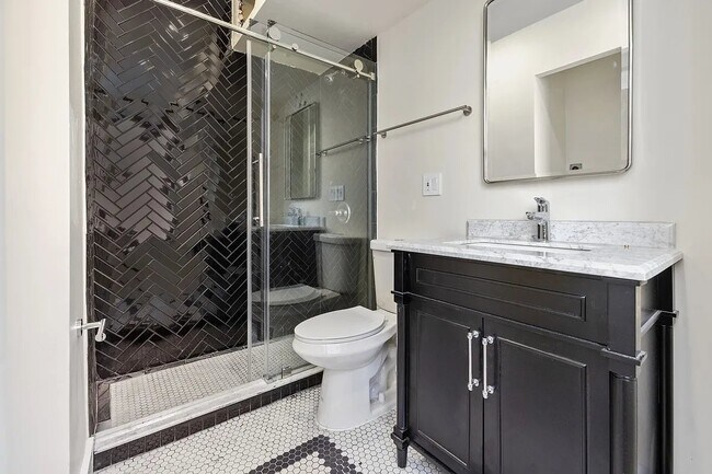 Foto del edificio - 138 E 38th St