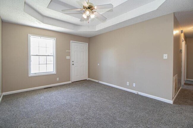 Foto del edificio - 101 Monarch Ln