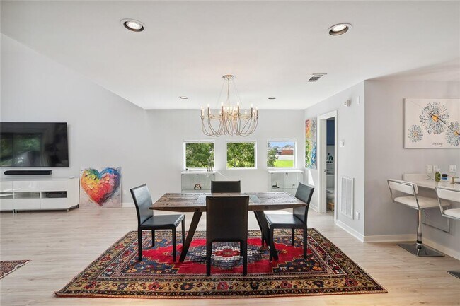 Foto del edificio - 2433 Wentworth St