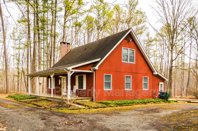 Building Photo - 3836 W Chapel Rd