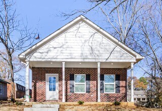 Building Photo - 227 Linden St