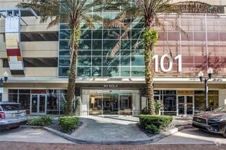 Building Photo - 101 S Eola Dr