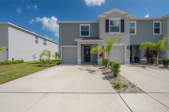 Building Photo - 16701 Maude Dr