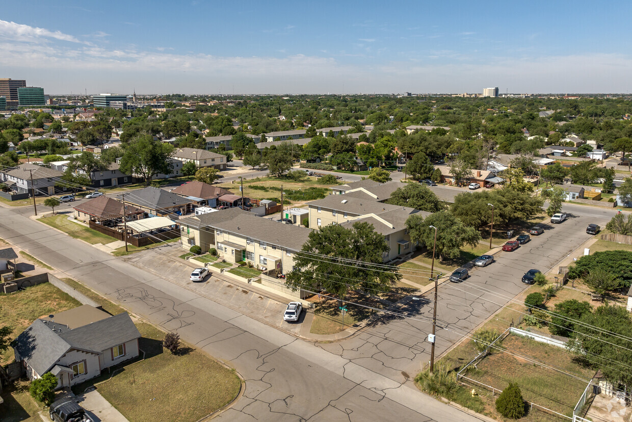 Primary Photo - Cedar Elm Apartments