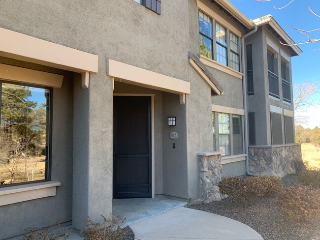 Foto del edificio - 1716 Alpine Meadows Ln