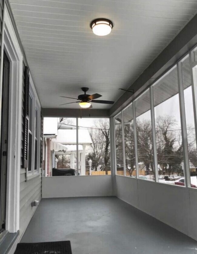 Foto del edificio - 3627 Tamarack Ave