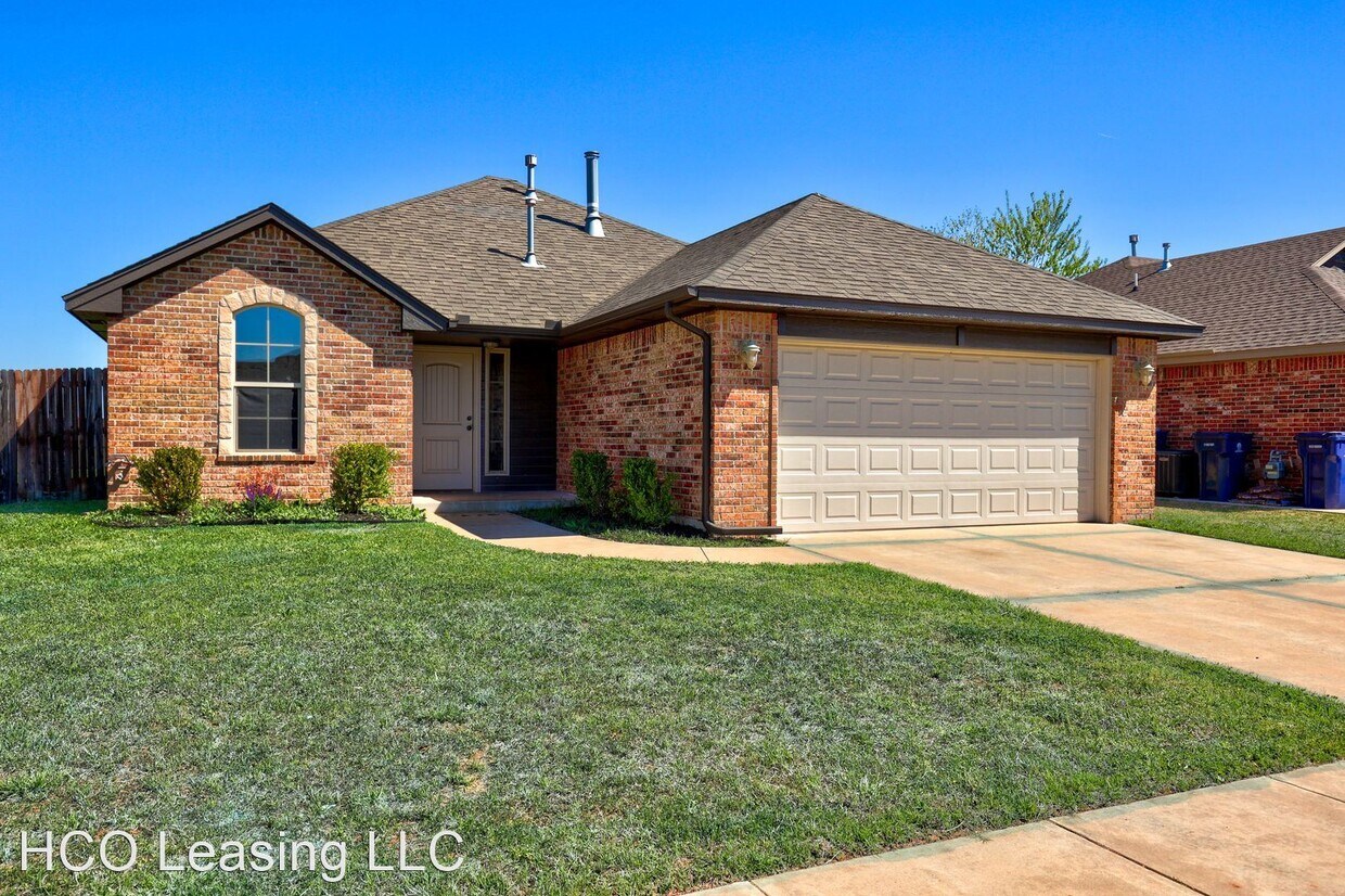 10641 SW 36th St, Yukon, OK 73099 House Rental in Yukon, OK