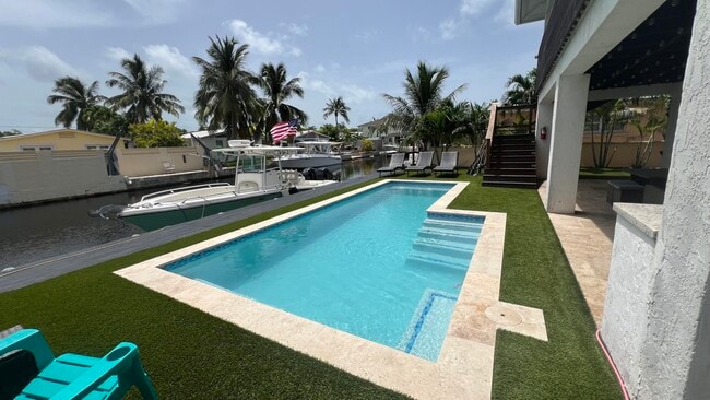 Foto del edificio - 1623 Venetian Dr