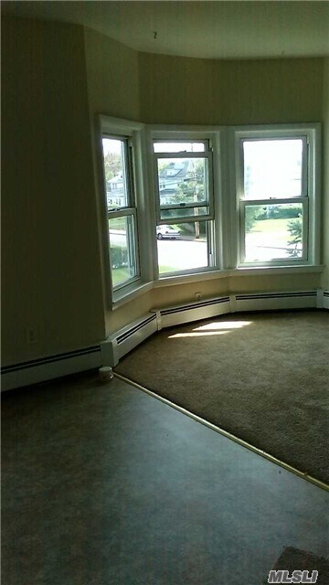 Building Photo - 283 S Ocean Ave