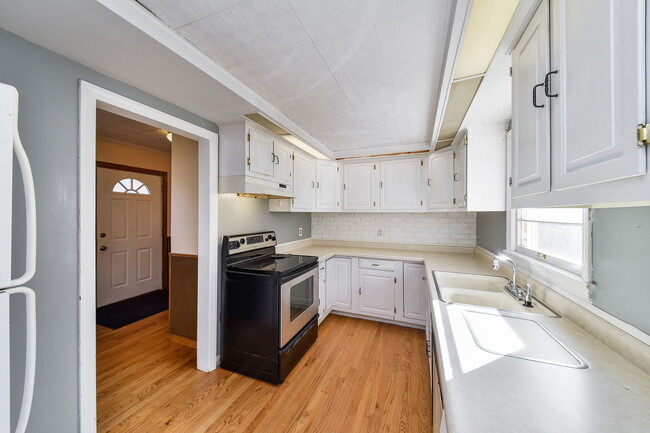 Foto del edificio - 232 Tilton Park Dr