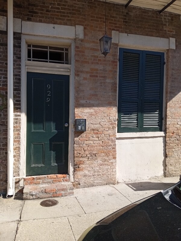 Foto del edificio - 929 Dumaine St