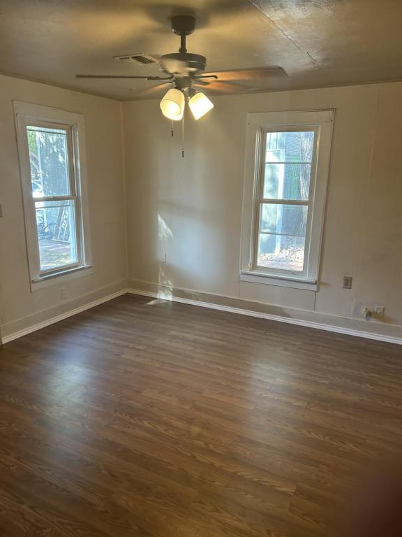 Foto del edificio - 411 Jackson St