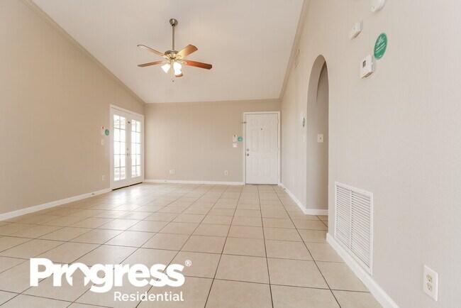 Foto del edificio - 3104 N Copenhagen Dr