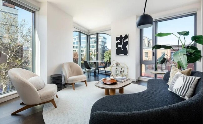 Grand Avenue - Grand Avenue Apartment