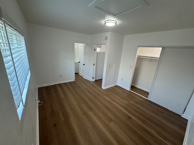 Foto del edificio - 751 E 76th Pl