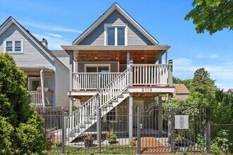 Building Photo - 2118 N Kilpatrick Ave
