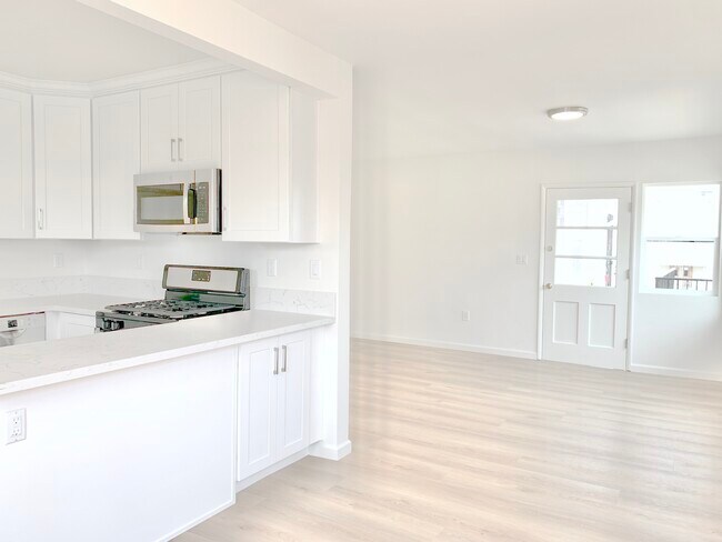 Foto del edificio - 2022 W 35th St