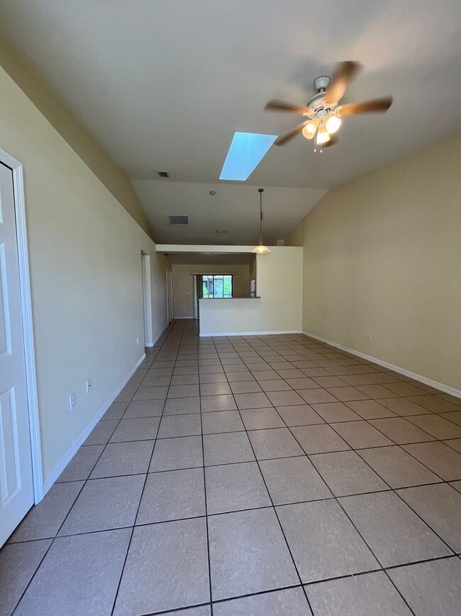 Building Photo - THIS WONT LAST LONG!!!! 3/2 ALL TILE!!!