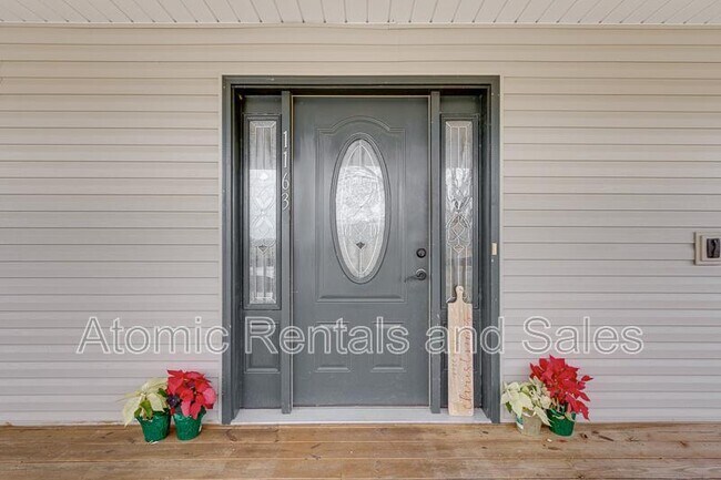 Foto del edificio - 1163 Whitaker Rd