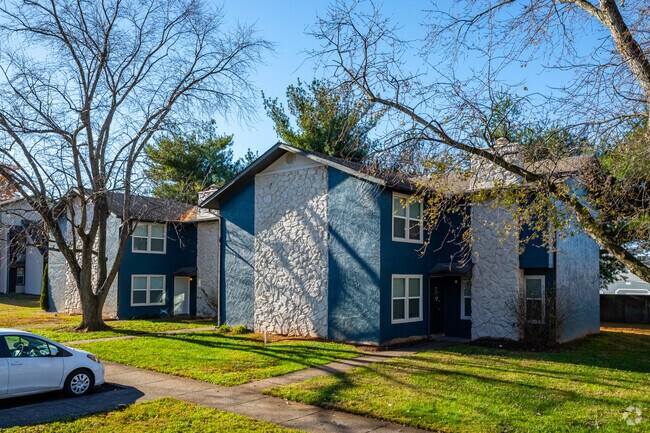 Building Photo - Willow Creek Apartments