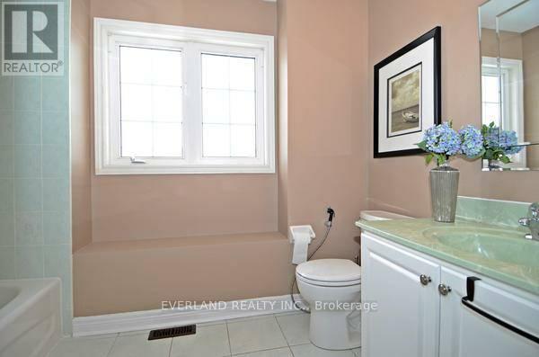 Building Photo - 1bdr119 Alamo Heights Dr