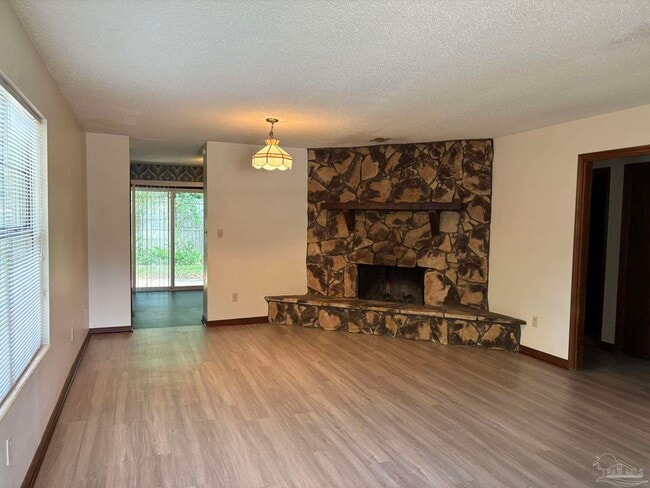 Building Photo - 2886 Villa Woods Cir