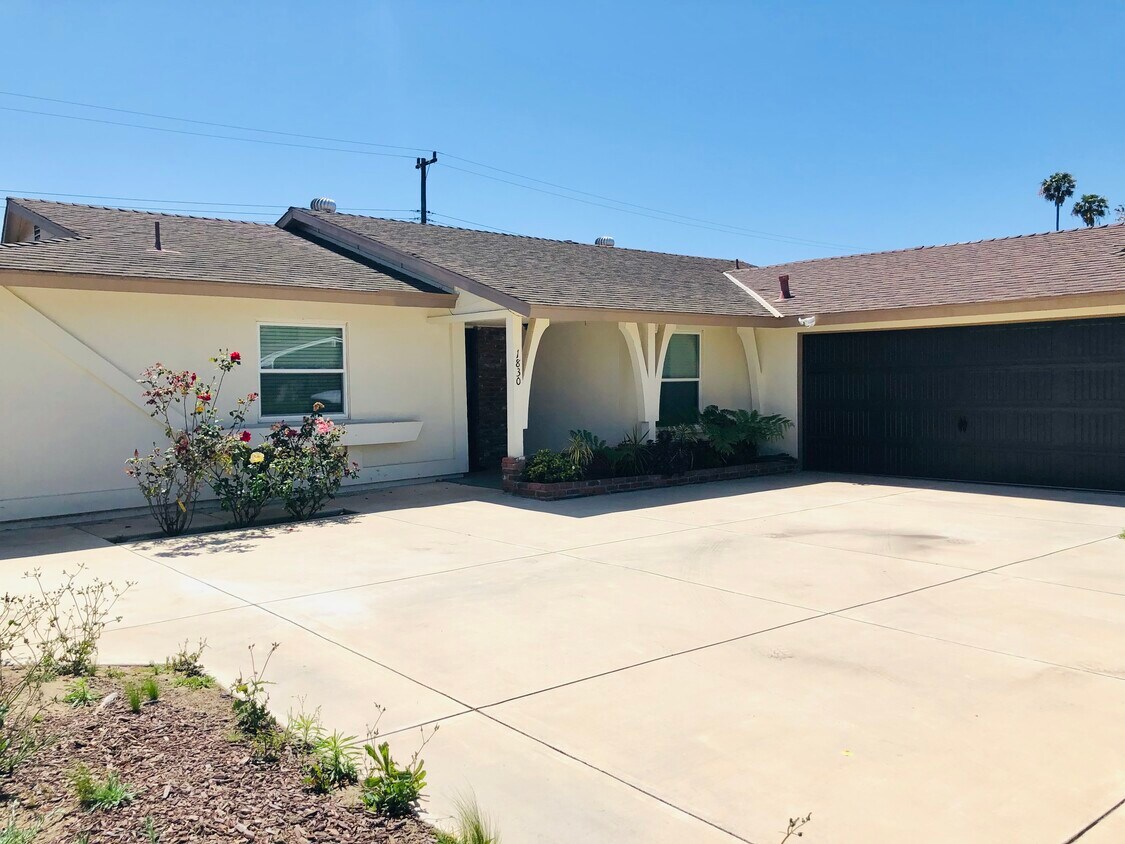 1830 Edgemont Dr, Camarillo, CA 93010 House Rental in Camarillo, CA