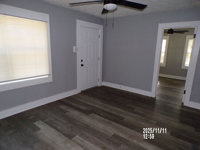 Foto del edificio - remodeled home