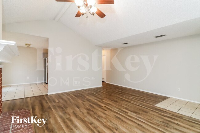 Foto del edificio - 7213 Ashbourne Way