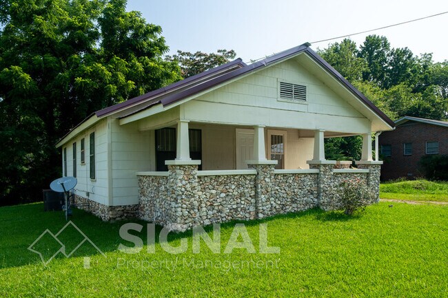 Foto del edificio - 104 21st Ave NW