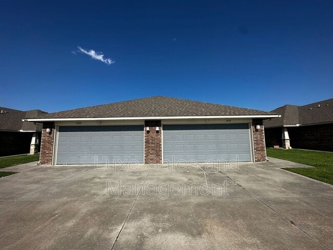 Photo - 1407 MacAlpine St House
