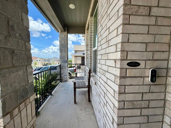 Foto del edificio - Exceptional 4BR, 3BA Home in Desirable Knox Ridge